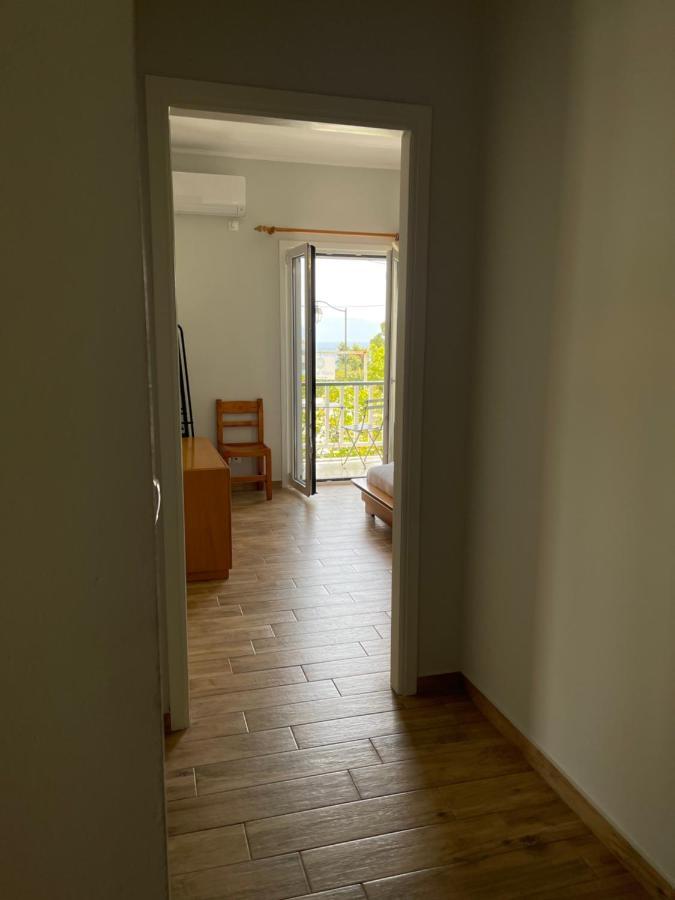 Cosy Apartment With Sea View Close To The Beach Nikiana Exterior photo